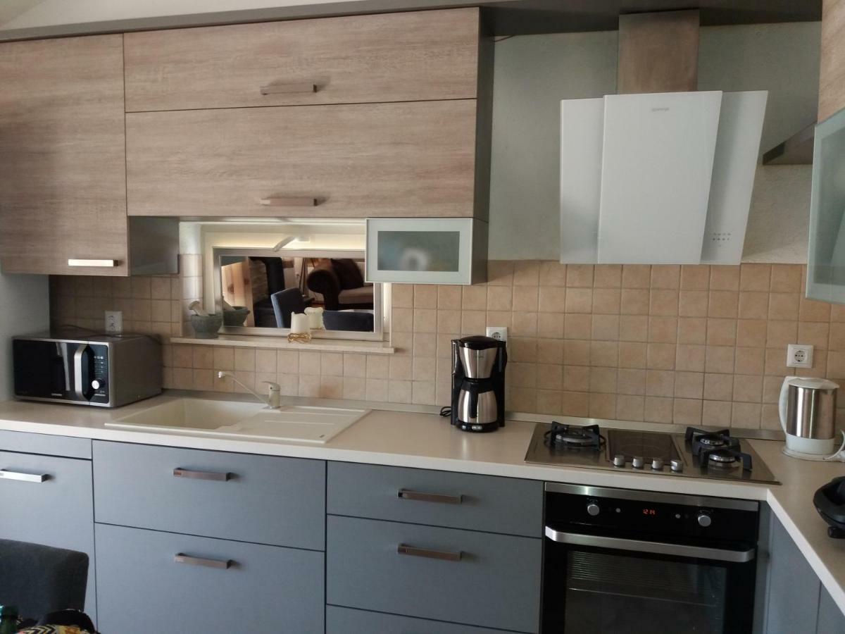 Mislav Apartment Трогир Экстерьер фото
